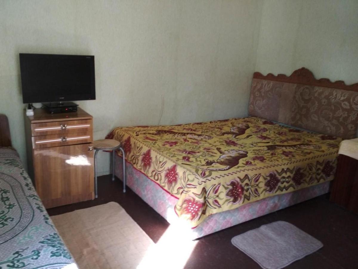 Dacha V Arkadii Hotel โอเดสซา ภายนอก รูปภาพ